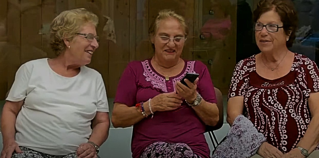 Tres de les dones que formen les 'Dones sàvies de Sant Cosme'
